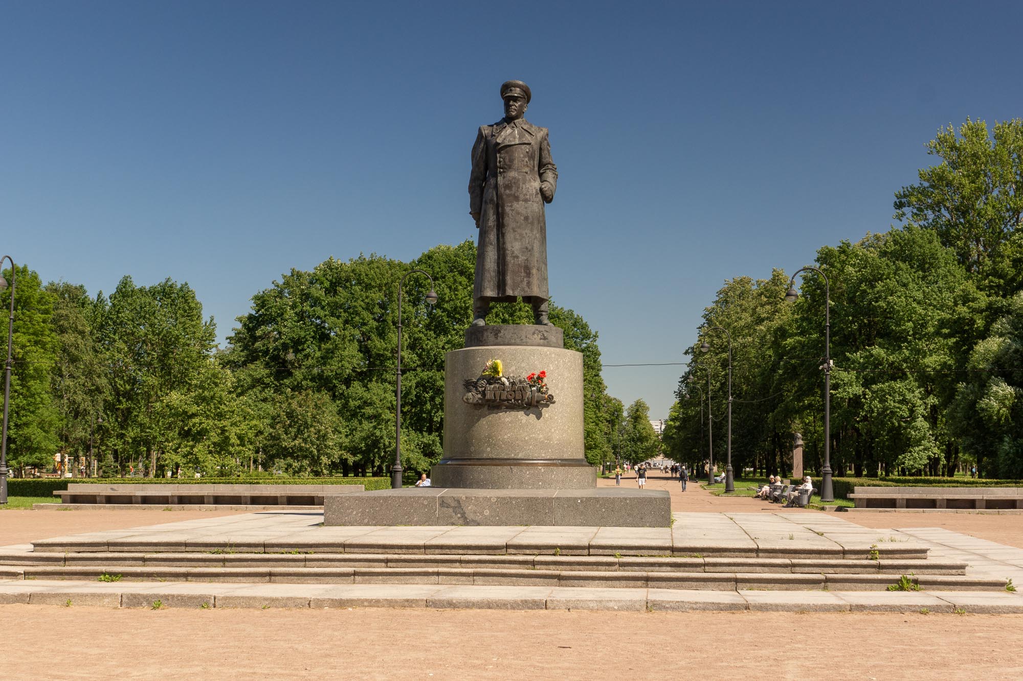 Парк Победы, памятник Маршалу Жукову Парк Победы, памятник Маршалу Жукову
