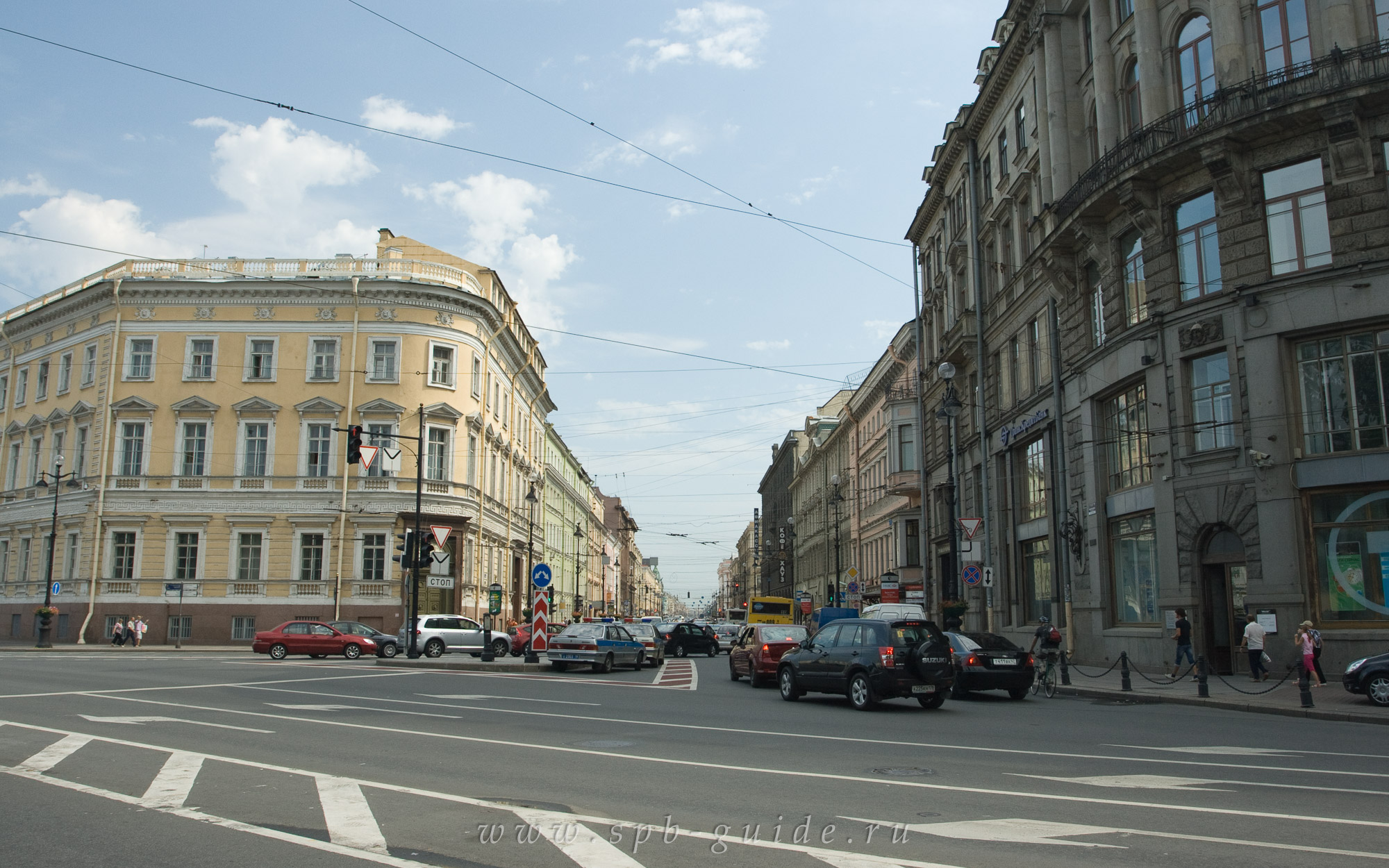Начало Невского проспекта
