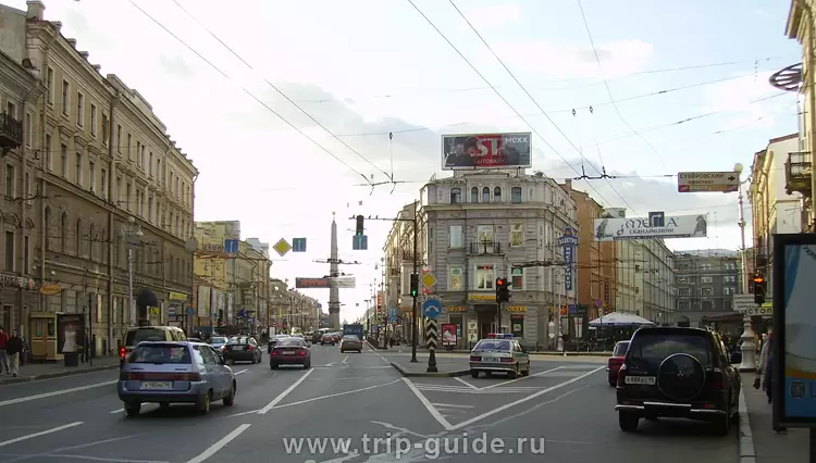 Перекресток Невского проспекта с 1-й Советской улицей Перекресток Невского проспекта с 1-й Советской улицей