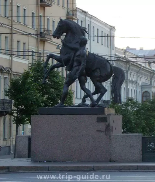 Белые ночи, Мост 16 яиц Белые ночи, Мост 16 яиц
