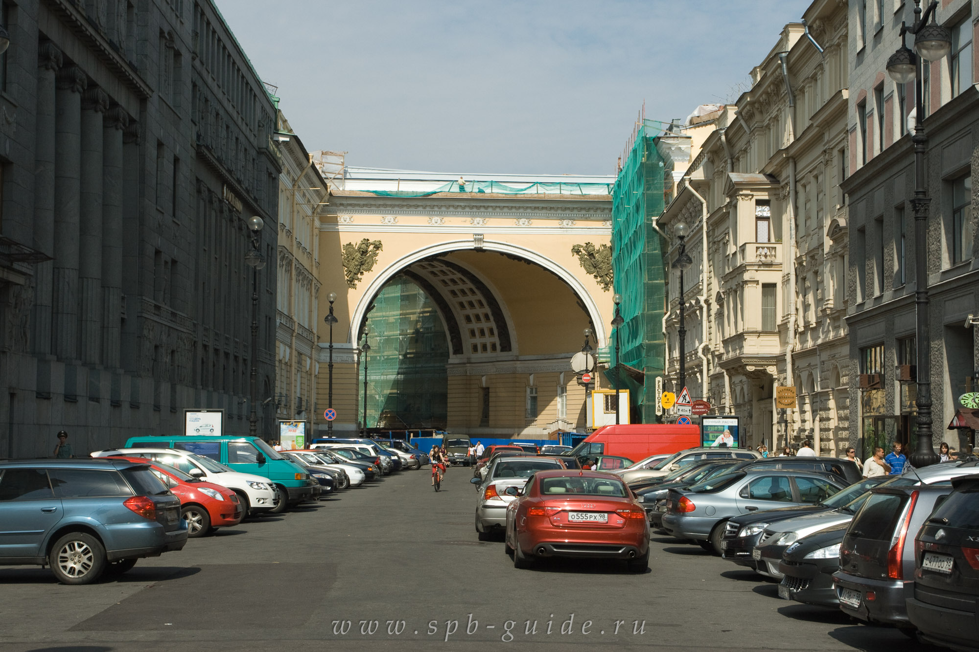 Вид на Арку Главного штаба