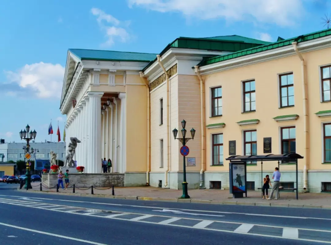 Горный институт. Строительство в 1806-1811гг. Арх. А. Воронихин Горный институт. Строительство в 1806-1811гг. Арх. А. Воронихин