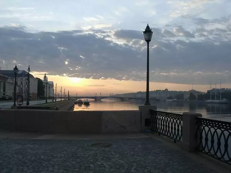 Белые ночи в Санкт-Петербурге, Университетская набережная Белые ночи в Санкт-Петербурге, Университетская набережная