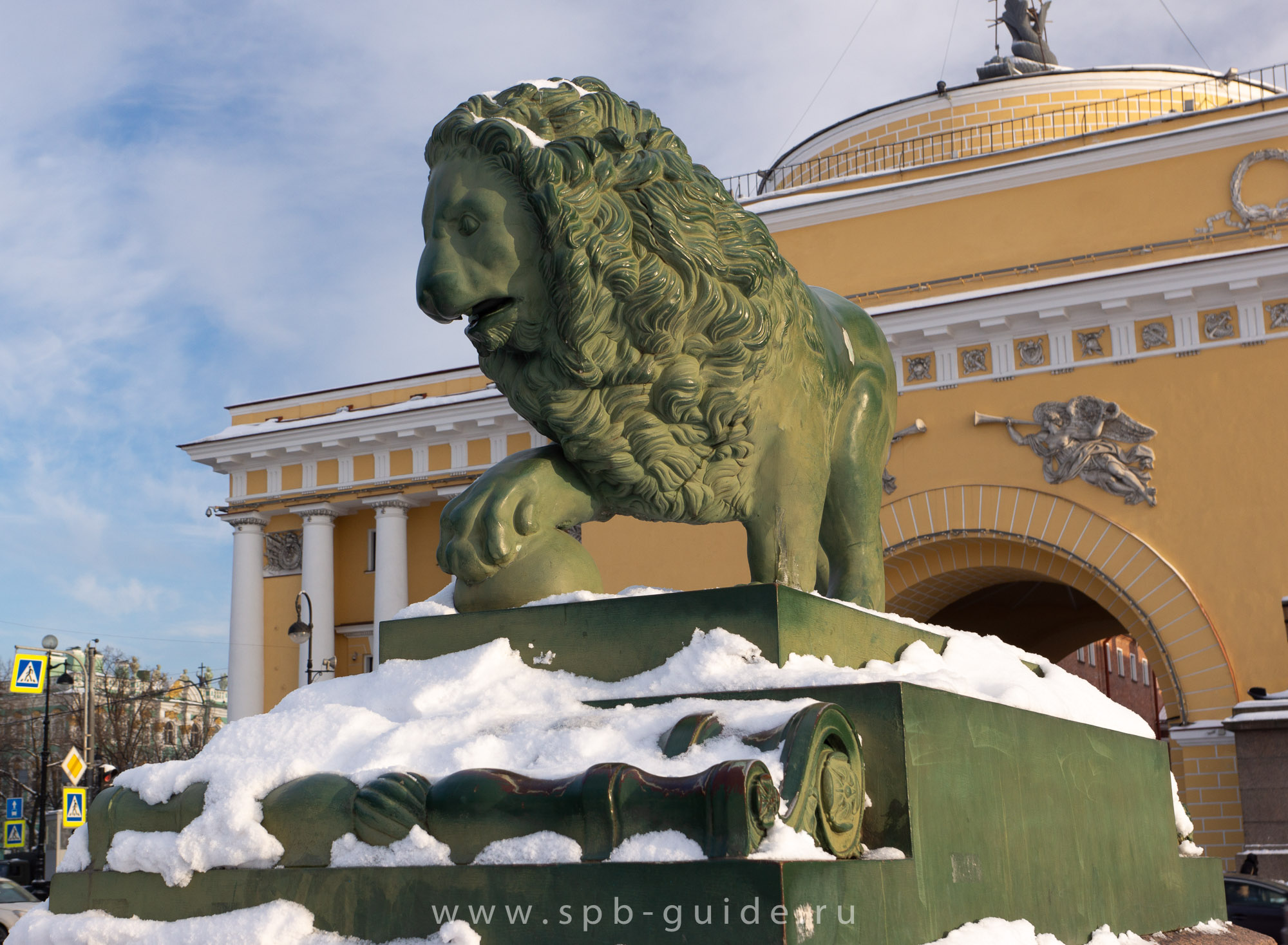 Санкт петербург лев