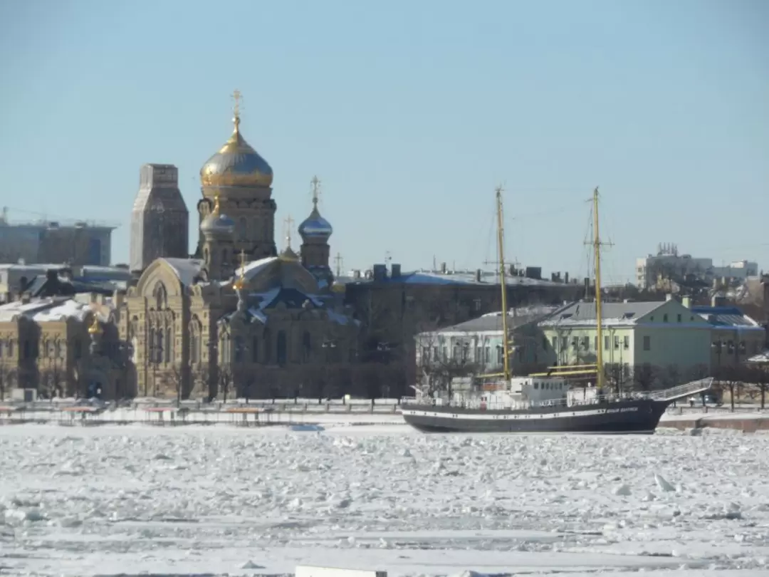 Большая Нева во льдах Большая Нева во льдах