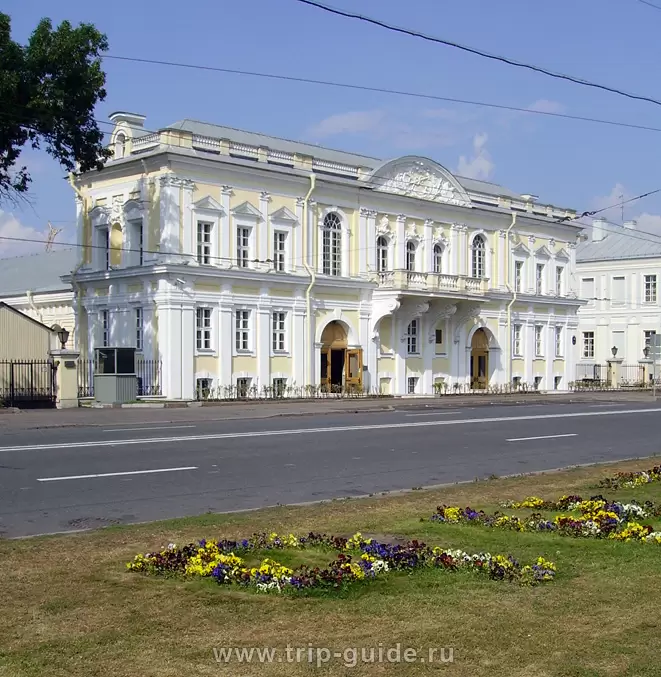 Манеж кадетского корпуса Манеж кадетского корпуса