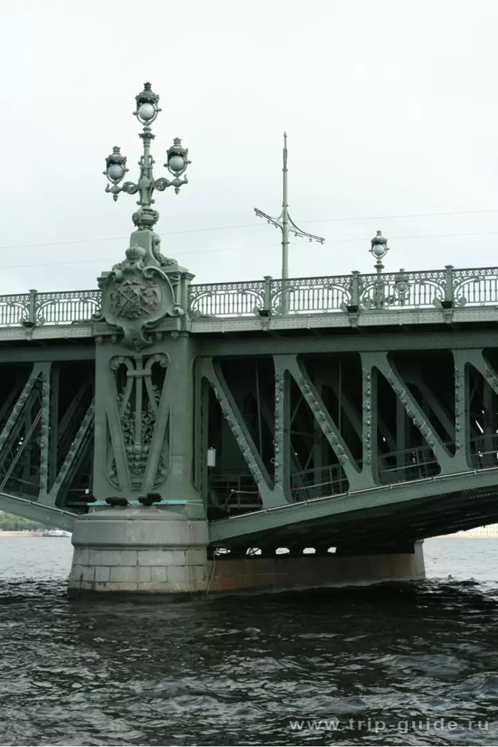 Опора Троицкого моста Опора Троицкого моста