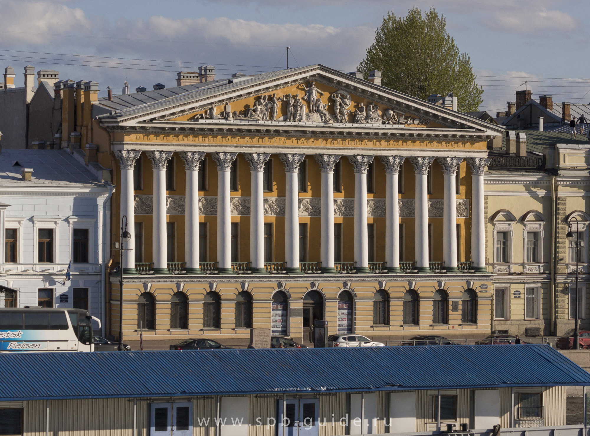 Особняк Румянцева на Английской набережной Особняк Румянцева на Английской набережной