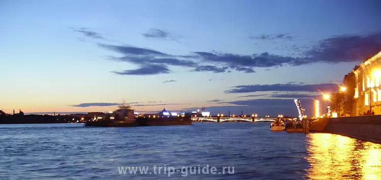Панорама Невы ночью Панорама Невы ночью