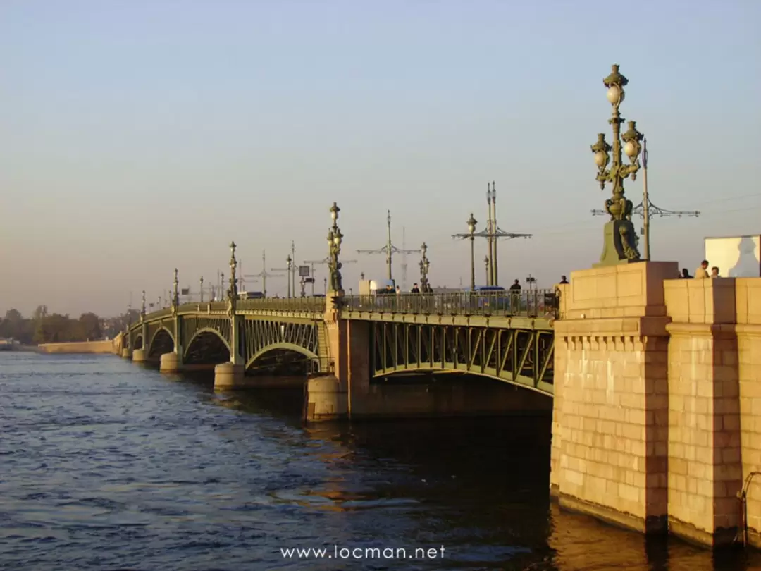 Троицкий мост