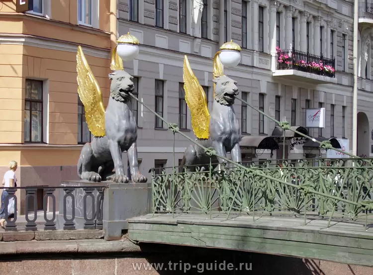 Банковский мост на канале Грибоедова Банковский мост на канале Грибоедова
