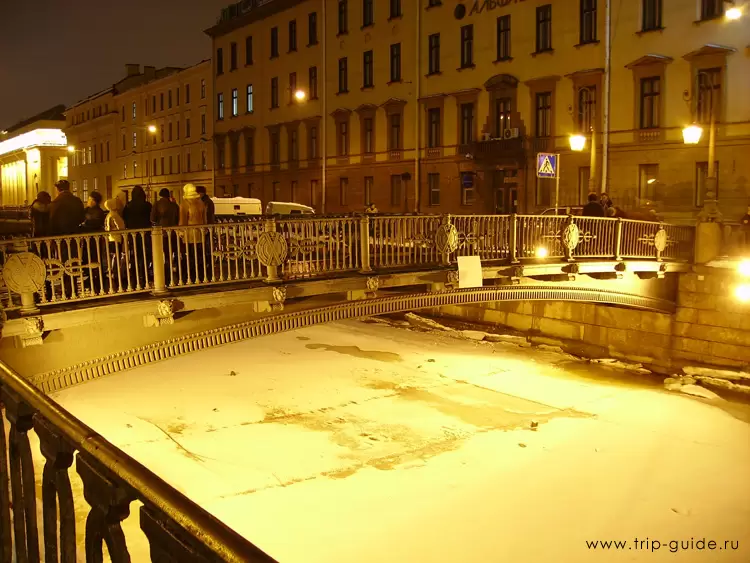 Итальянский мостик морозным вечером Итальянский мостик морозным вечером