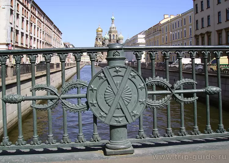 Ограда Итальянского мостика Ограда Итальянского мостика