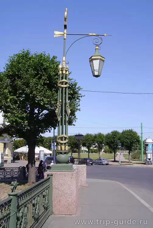 2-й Садовый мост. Фонарь