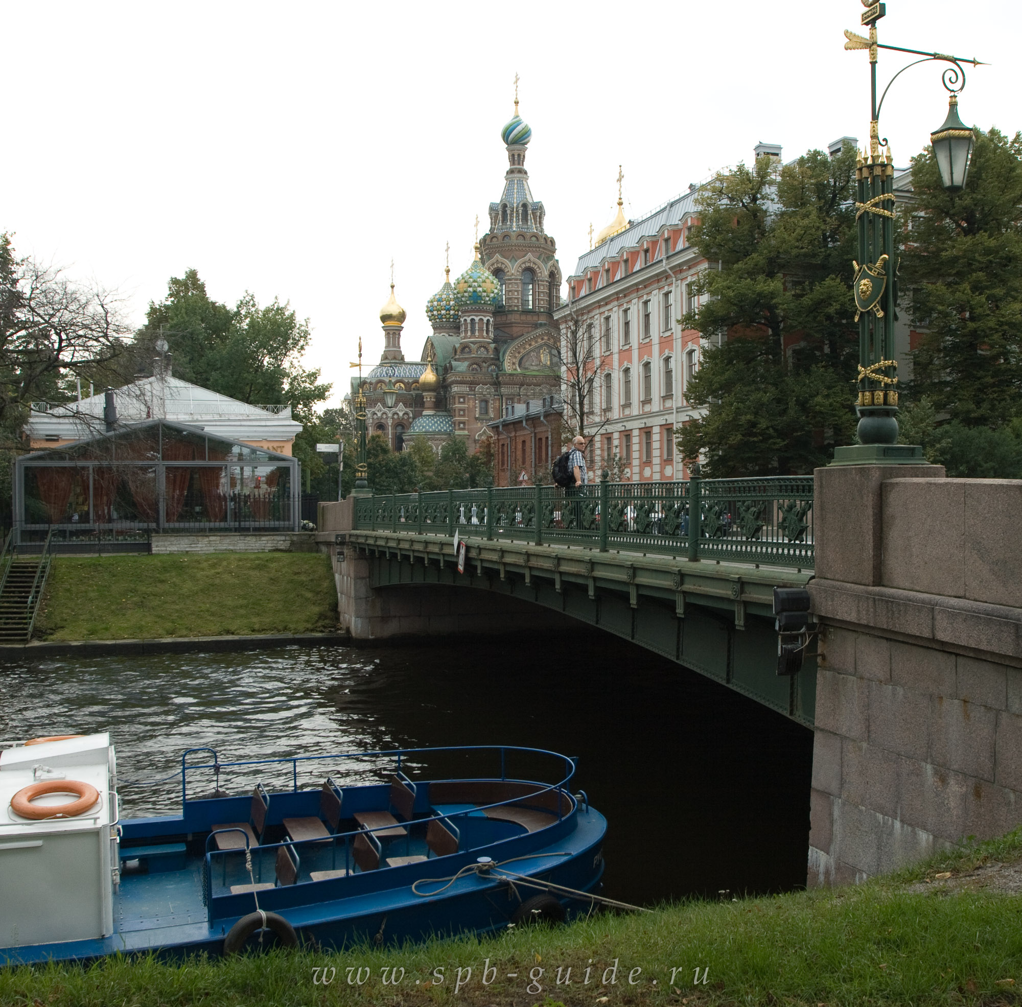 Строгановском мост
