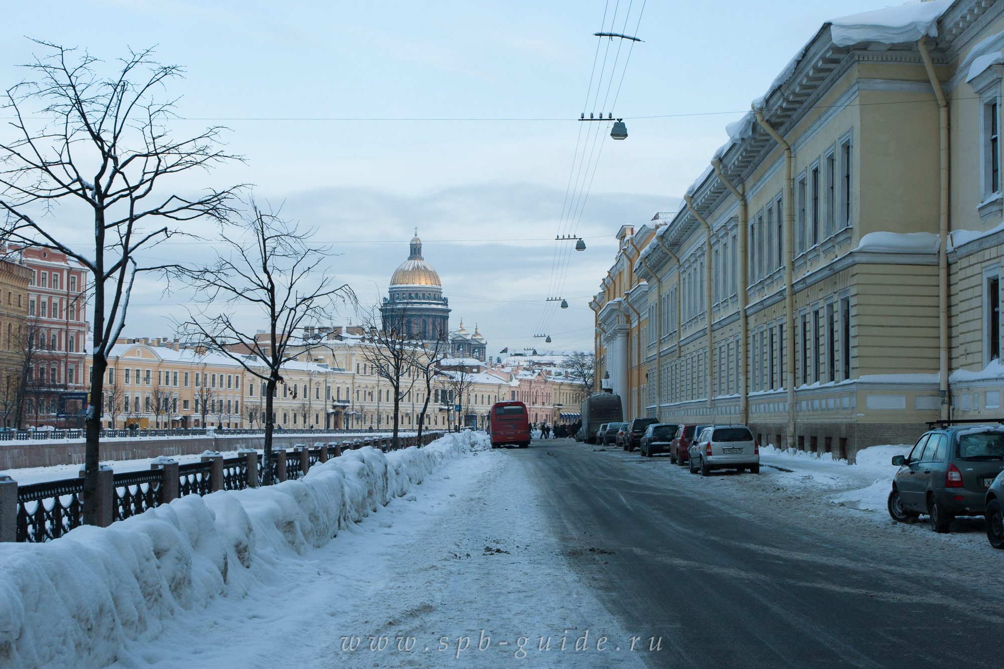 Река мойка зимой