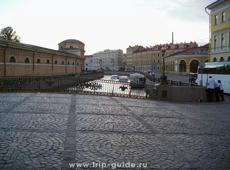Театральный мост Театральный мост
