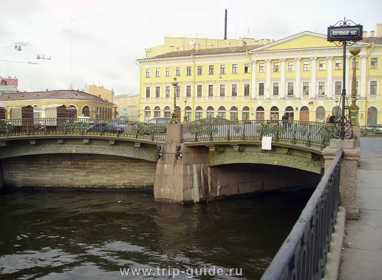 Театральный мост