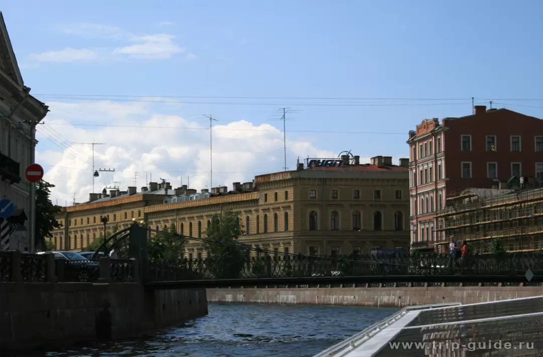 Висячий Почтамтский мост