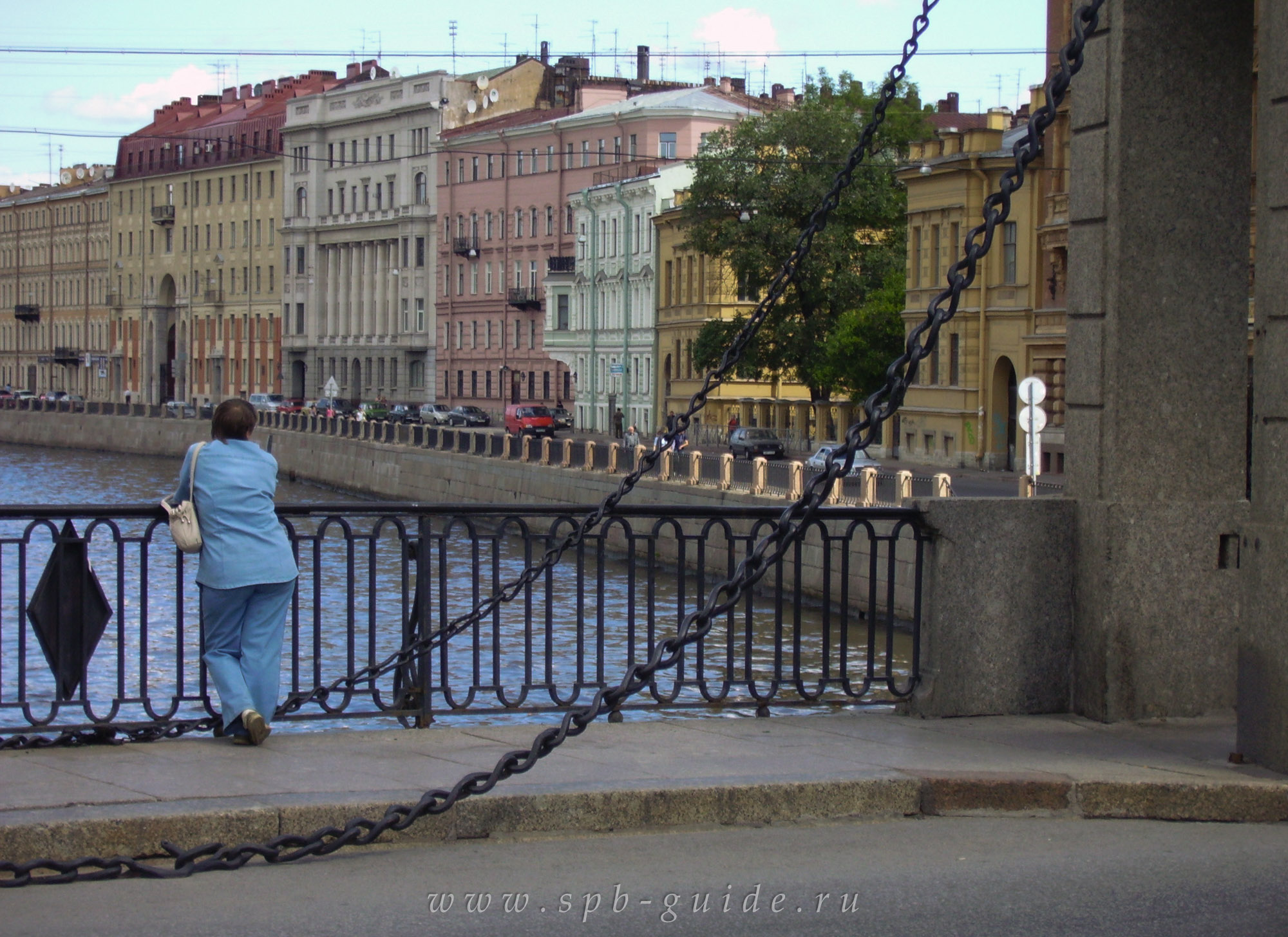 Цепи на мосту Ломоносова Цепи на мосту Ломоносова
