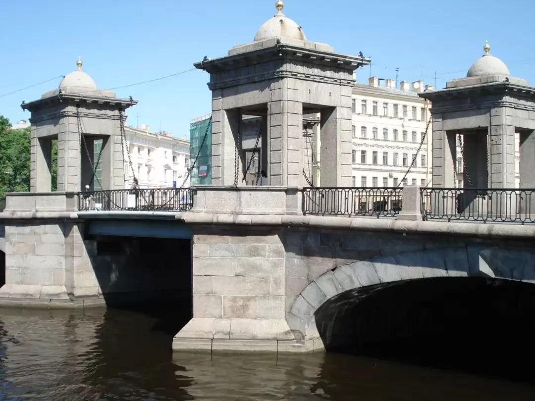Мост Ломоносова в Санкт-Петербурге Мост Ломоносова в Санкт-Петербурге