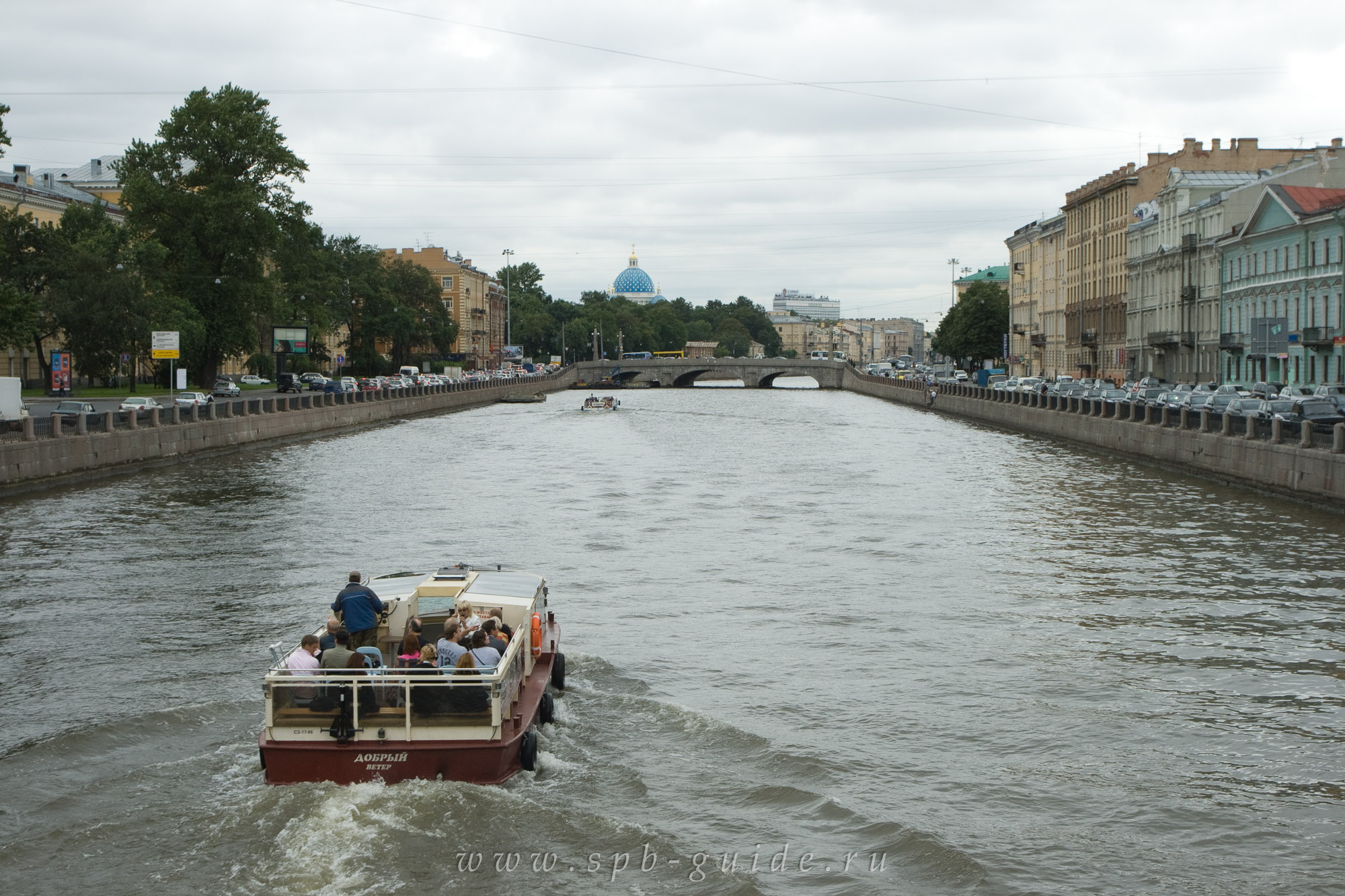 Река Фонтанка — вид с Семёновского моста Река Фонтанка — вид с Семёновского моста