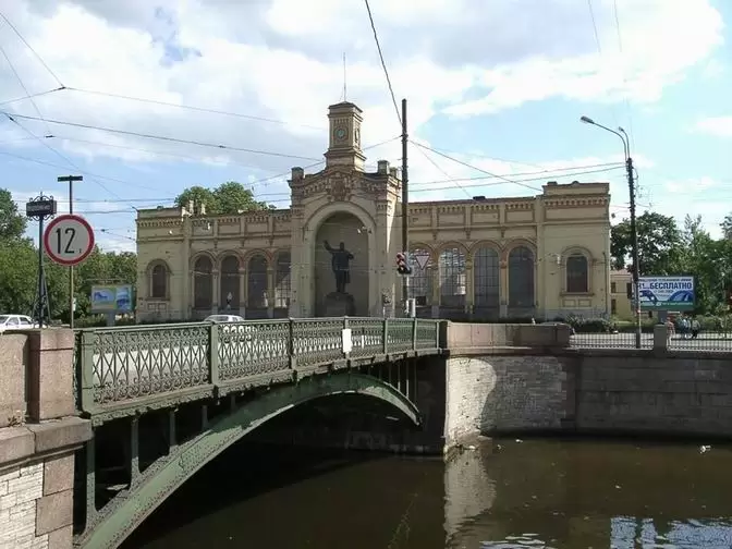 Варшавский вокзал