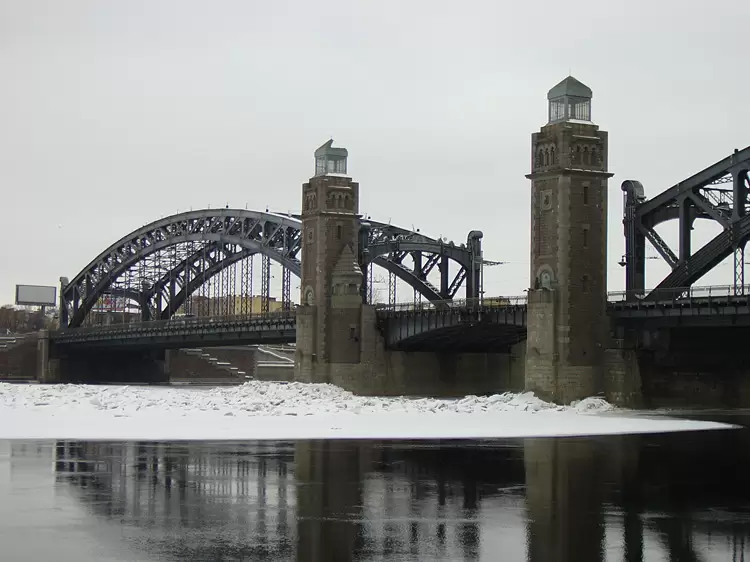 Мост императора Петра Великого