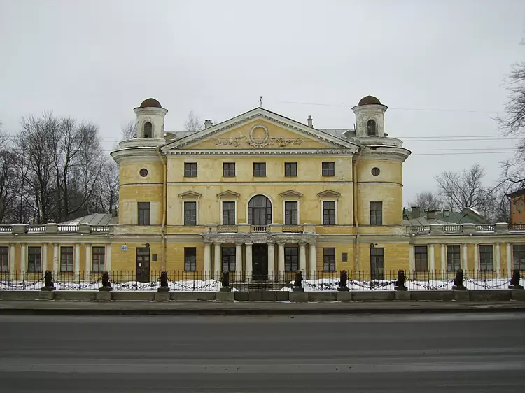 Дача Безбородко. Фасад