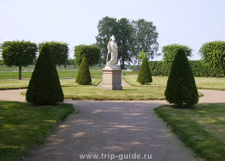 Аллеи Петергофа Аллеи Петергофа
