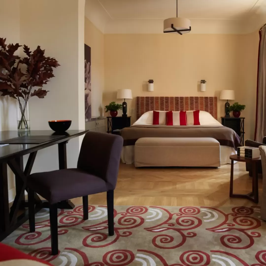 Джуниор сьют (Junior suite) в отеле Астория