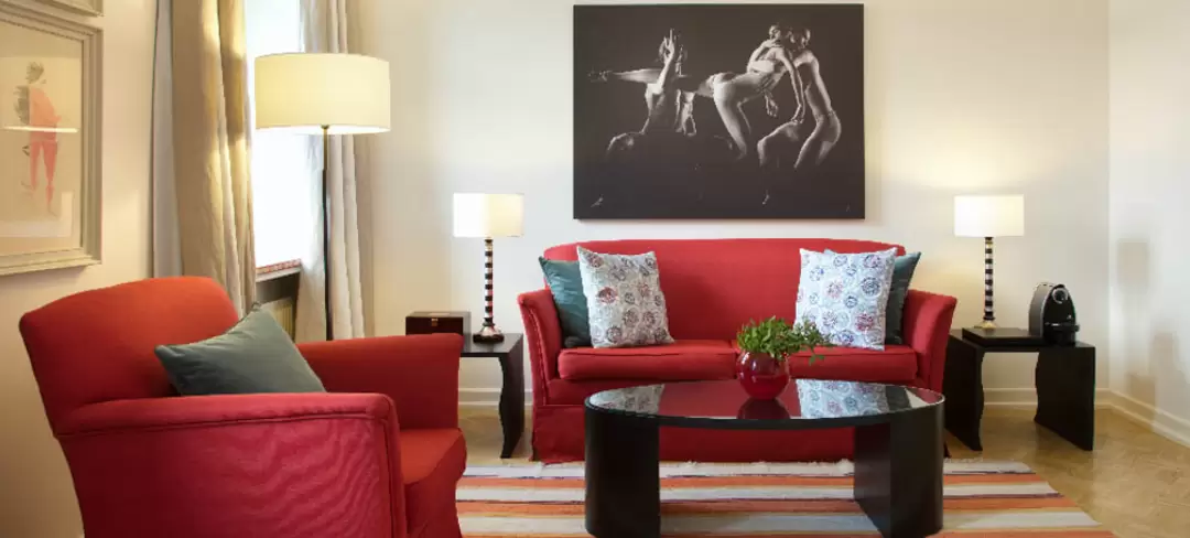 Полулюкс (Junior Suite) в гостинице «Англетер» Полулюкс (Junior Suite) в гостинице «Англетер»
