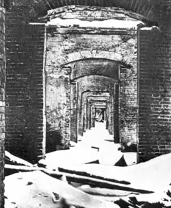 Екатерининский дворец. Анфилада восстановленных залов. Фото 1944 года
