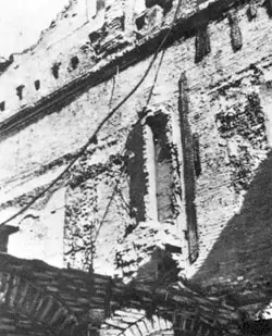 Екатерининский дворец. Картинный зал. Фото 1944 года Екатерининский дворец. Картинный зал. Фото 1944 года