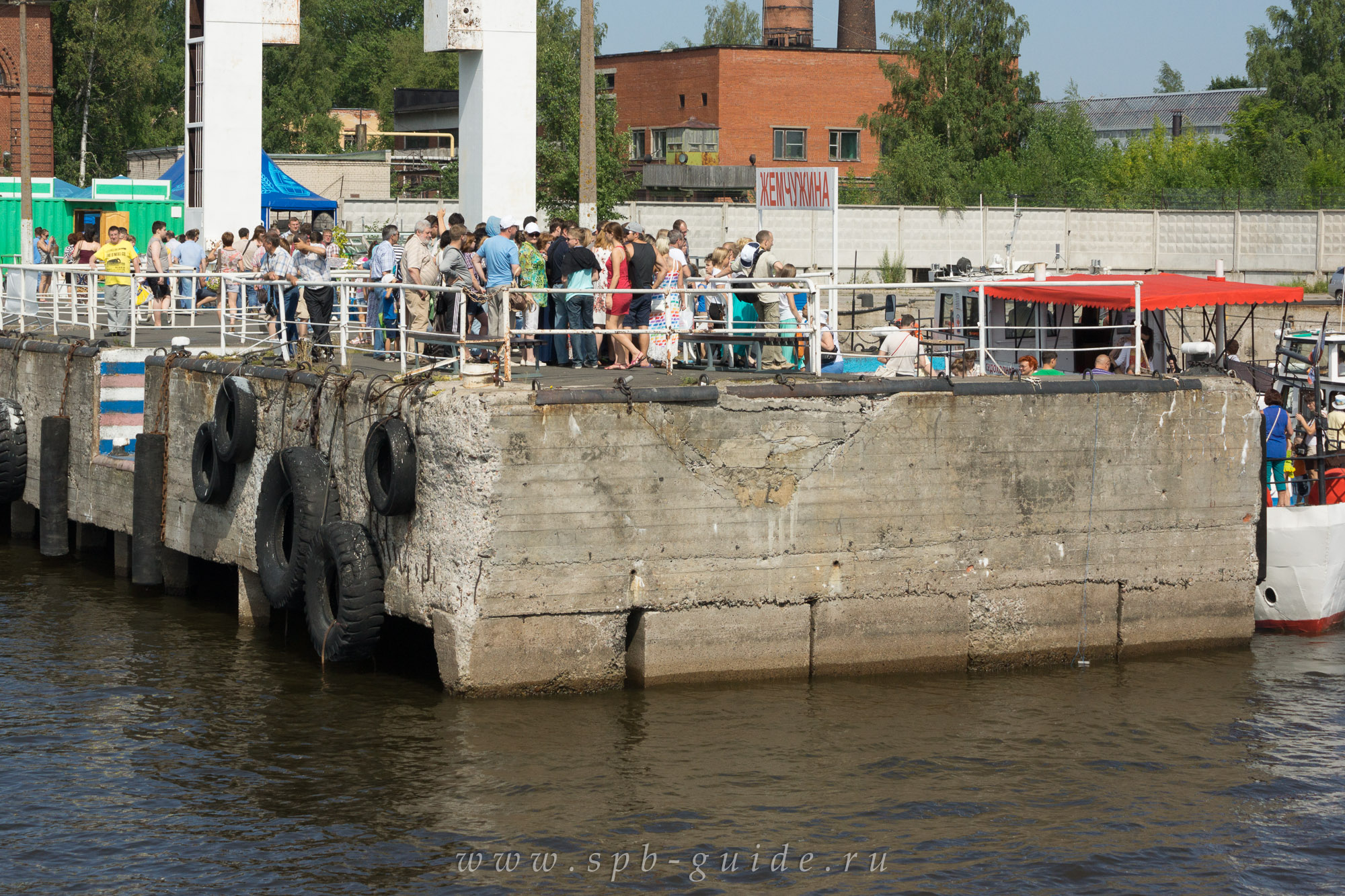 Пристань «Кронштадт» — отправление экскурсий по фортам Пристань «Кронштадт» — отправление экскурсий по фортам