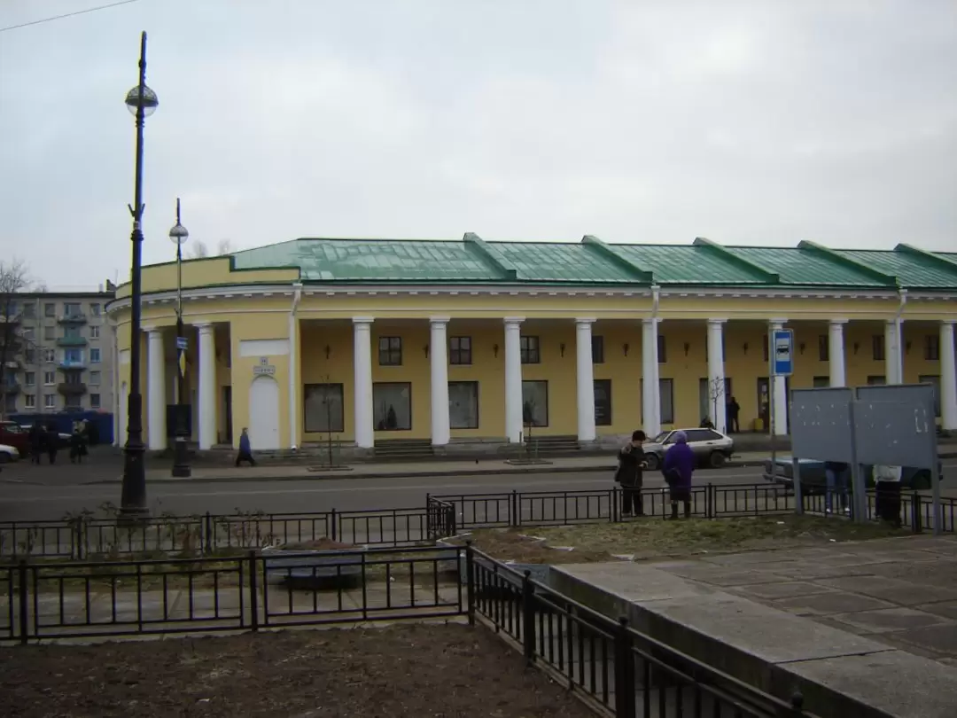 Гостиный двор в Кронштадте Гостиный двор в Кронштадте