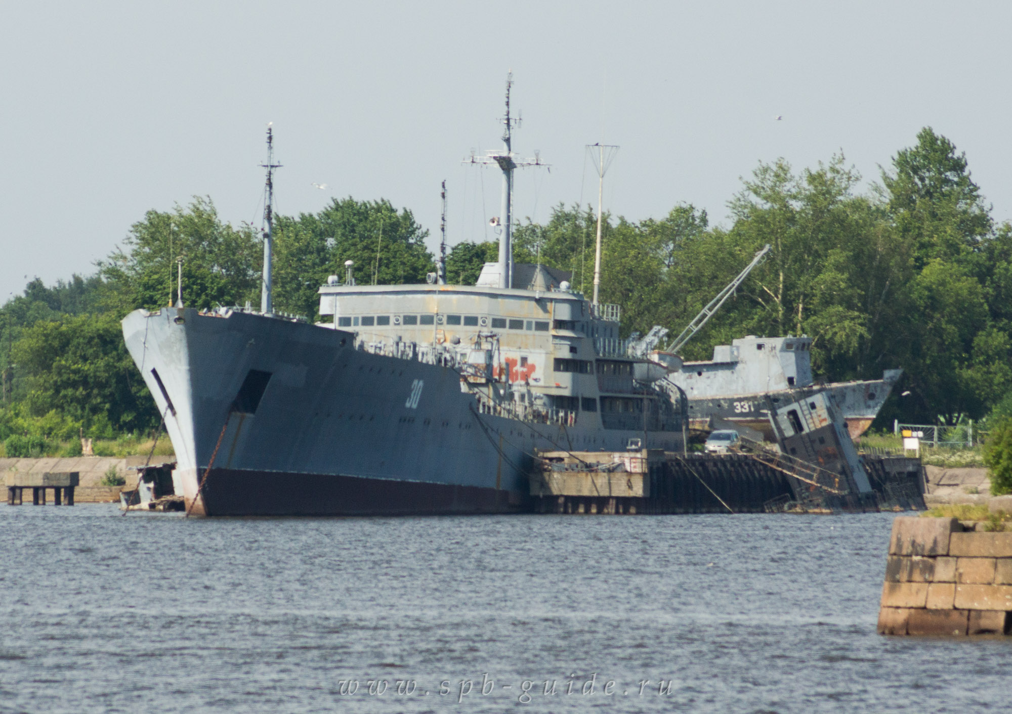 Плавучая мастерская ПМ-30