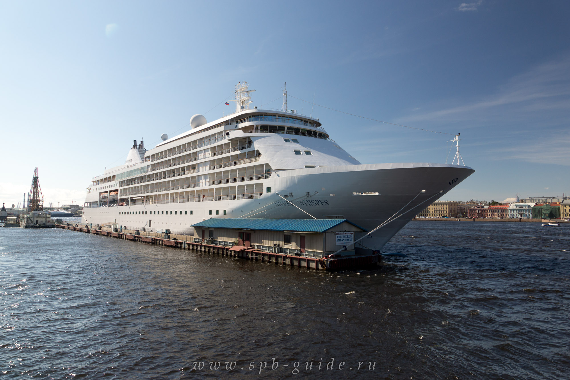 Морской лайнер «Silver Whisper» в Санкт-Петербурге Морской лайнер «Silver Whisper» в Санкт-Петербурге