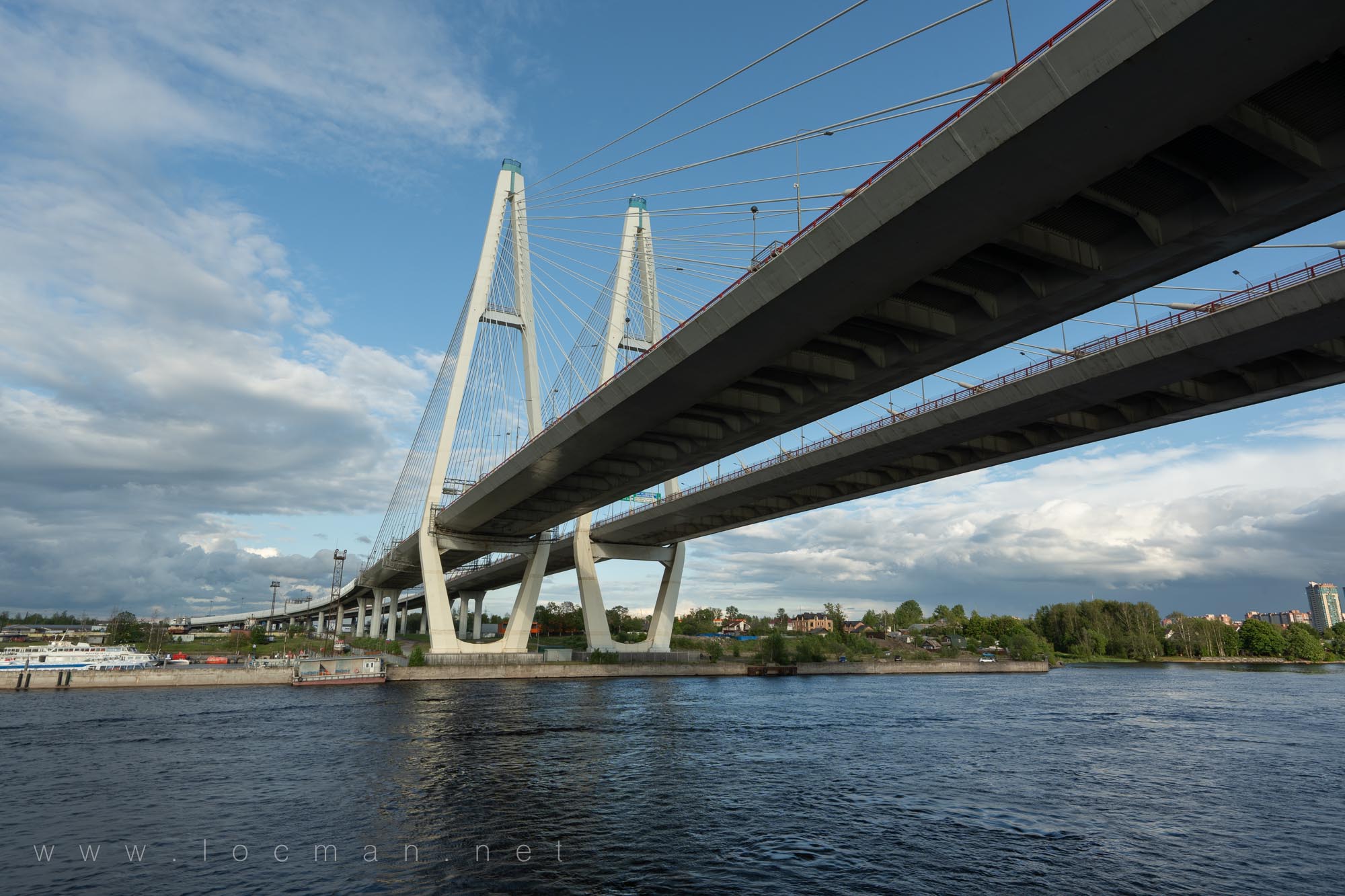 Вантовый мост в Петербурге, фото