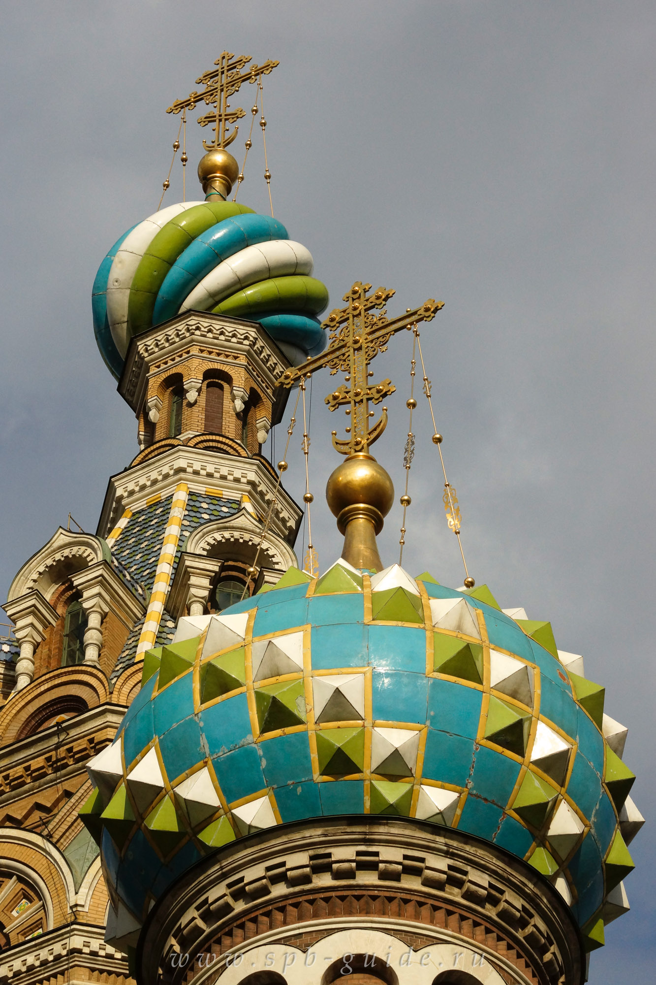 Главы храма Спас на Крови Главы храма Спас на Крови