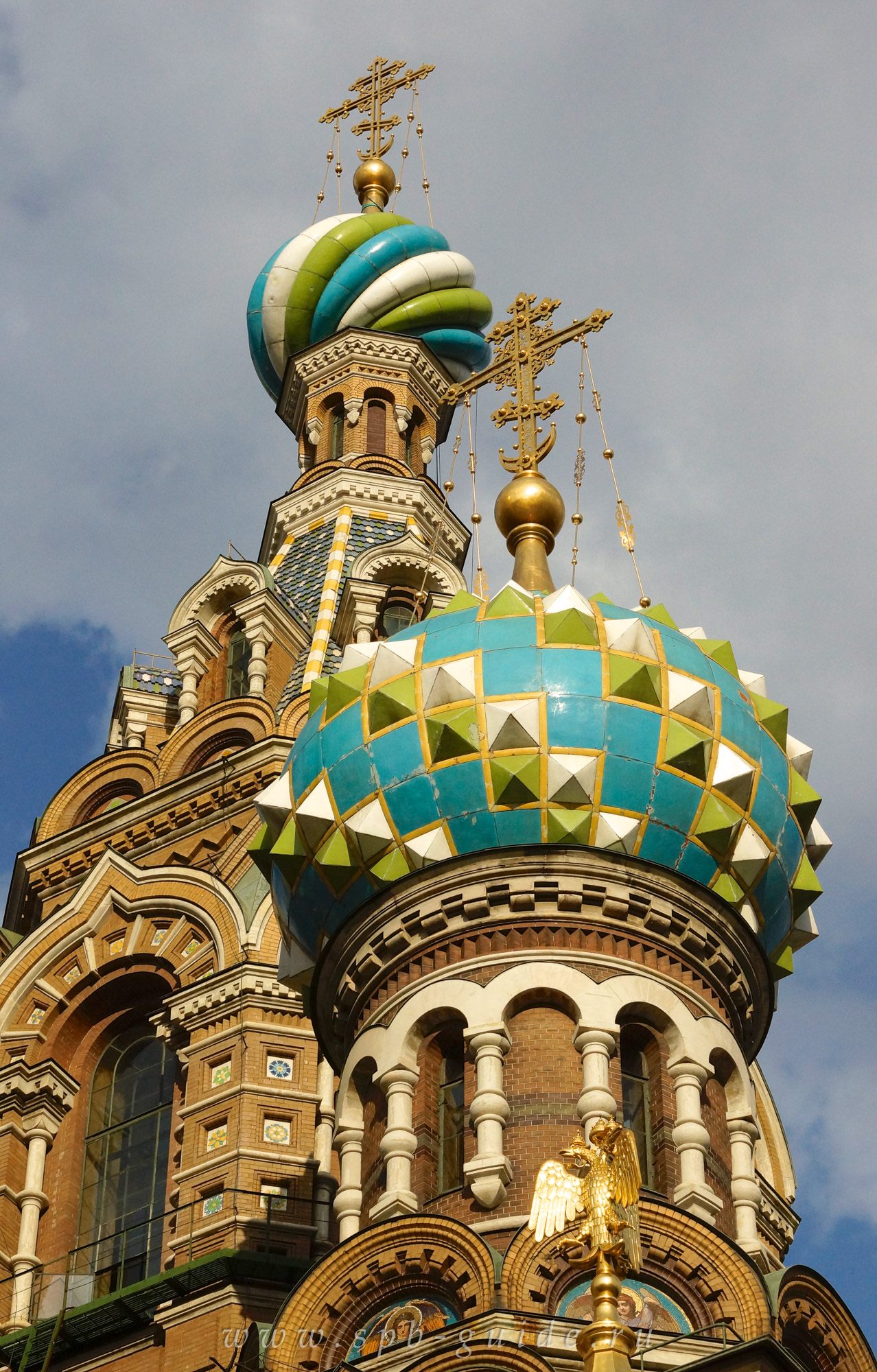 Главы храма Спас-на-Крови Главы храма Спас-на-Крови