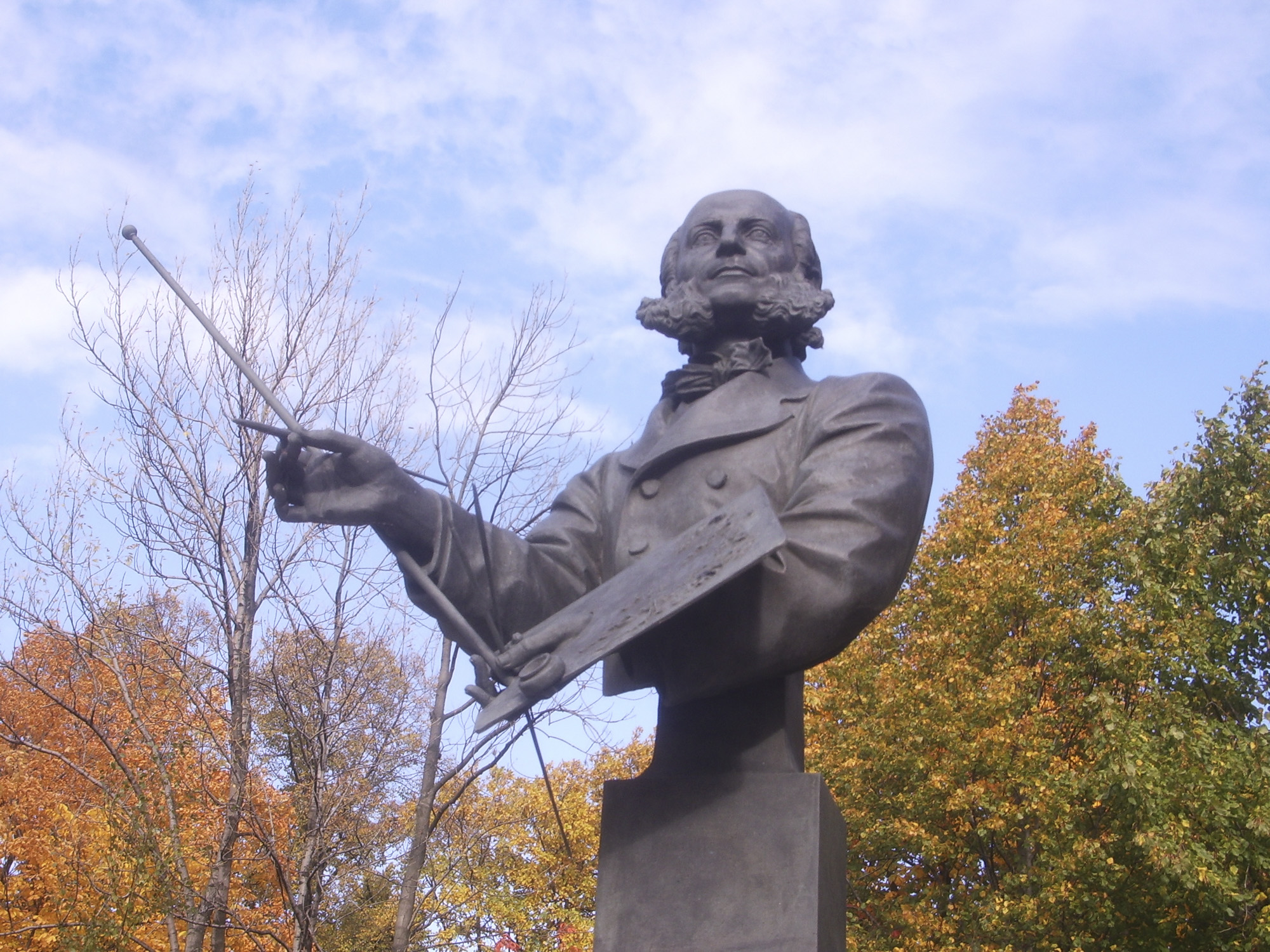 Кронштадт, памятник Айвазовскому