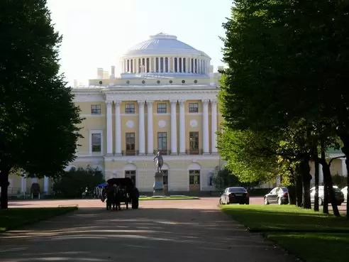 Дворец в Павловске Дворец в Павловске