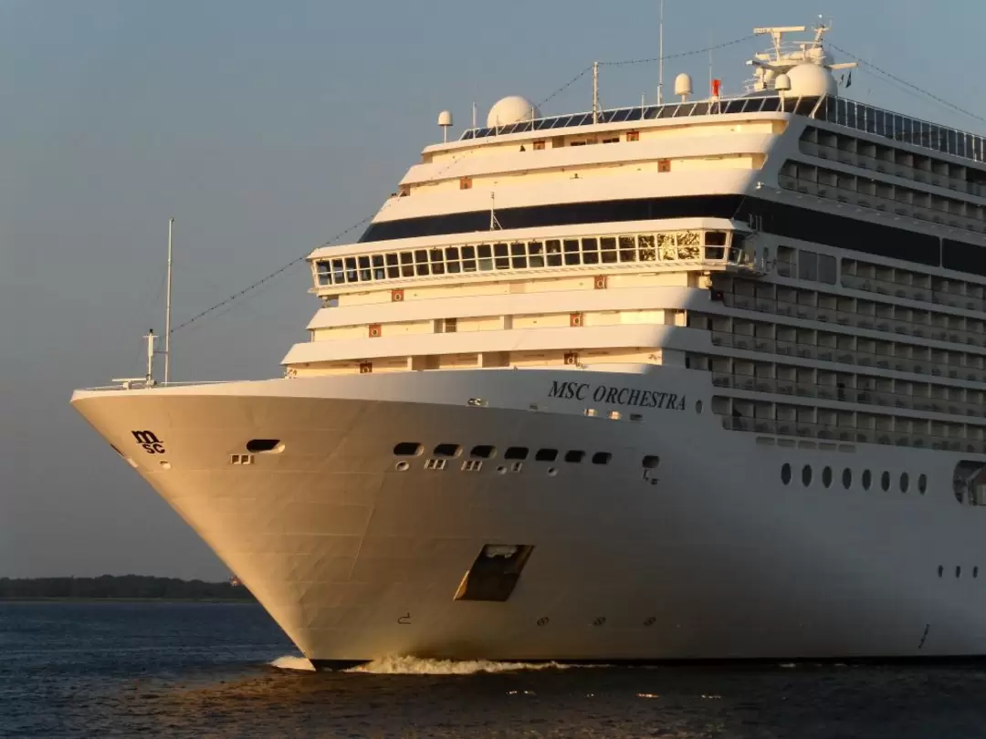 Круизный лайнер «MSC Оркестра» Круизный лайнер «MSC Оркестра»