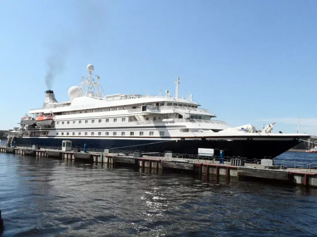 Мега-яхта «SeaDream I» норвежской компании «Sea Dream Yacht Club» Мега-яхта «SeaDream I» норвежской компании «Sea Dream Yacht Club»