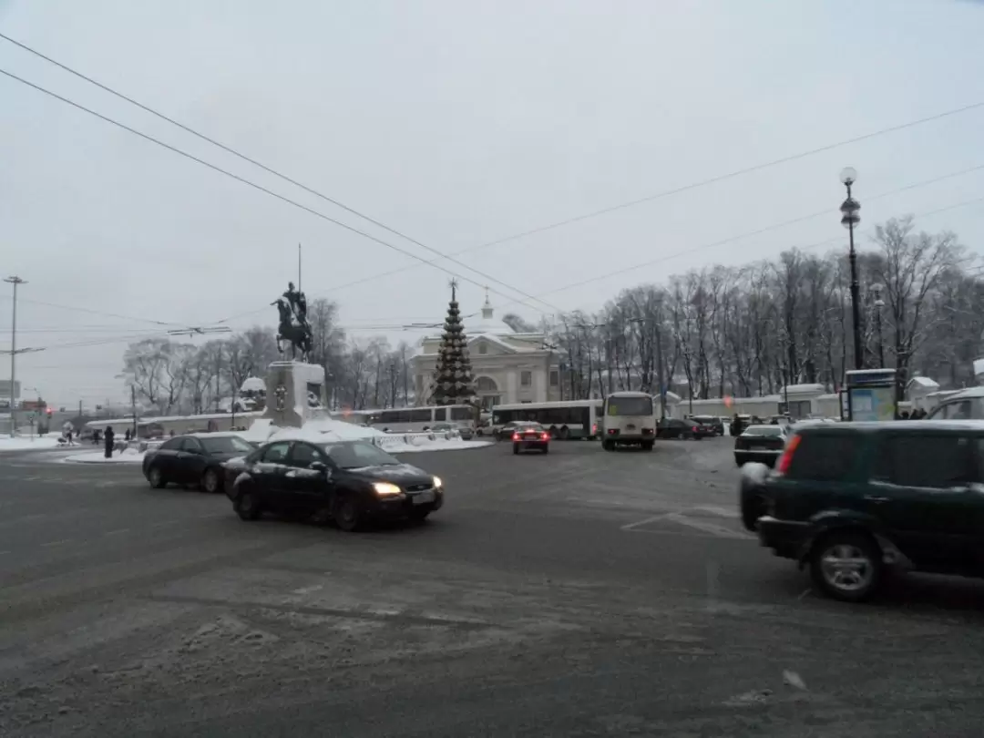 пл. Алесандра Невского