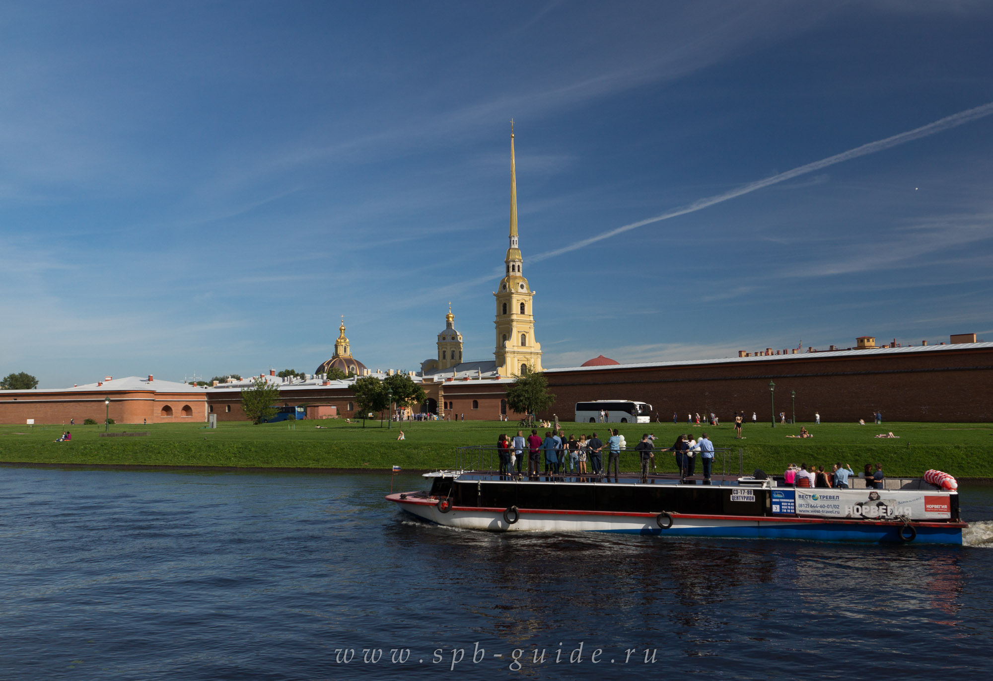 Кронверкский пролив и Петропавловская крепость Кронверкский пролив и Петропавловская крепость
