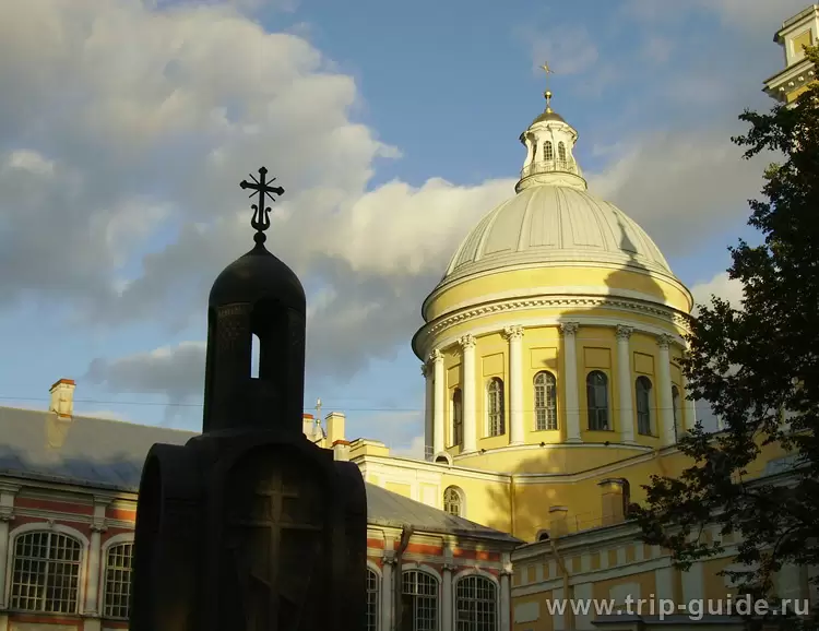 Купола, Александро-Невская лавра