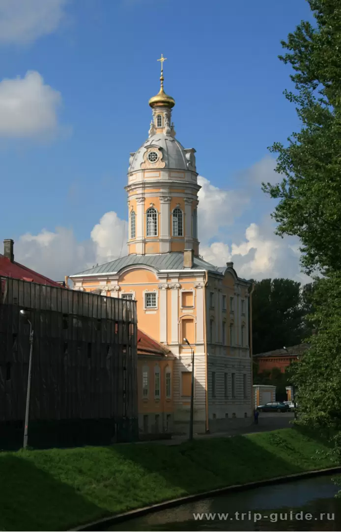 Северо-Западная башня (ризница). Александро-Невская лавра
