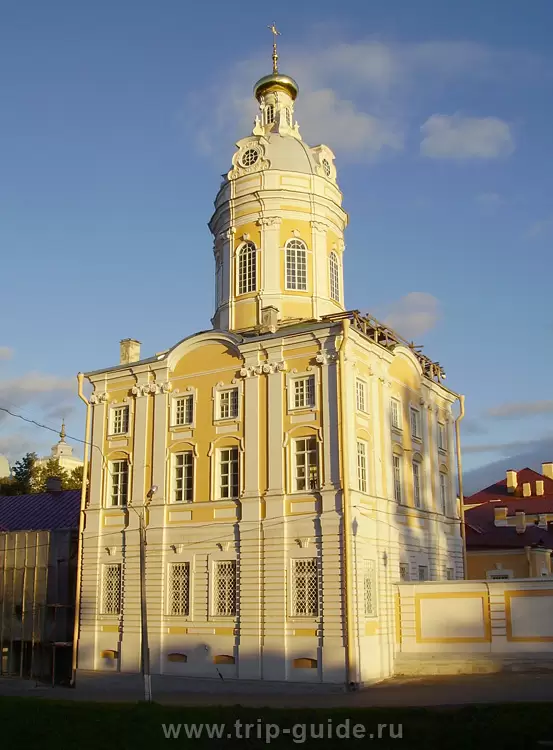 Вид с 2-го Лаврского моста Вид с 2-го Лаврского моста